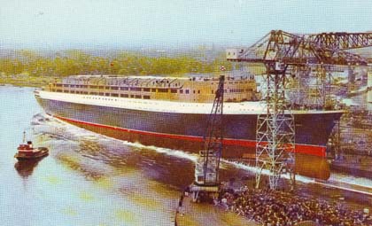 QE2launch.JPG - 36137 Bytes